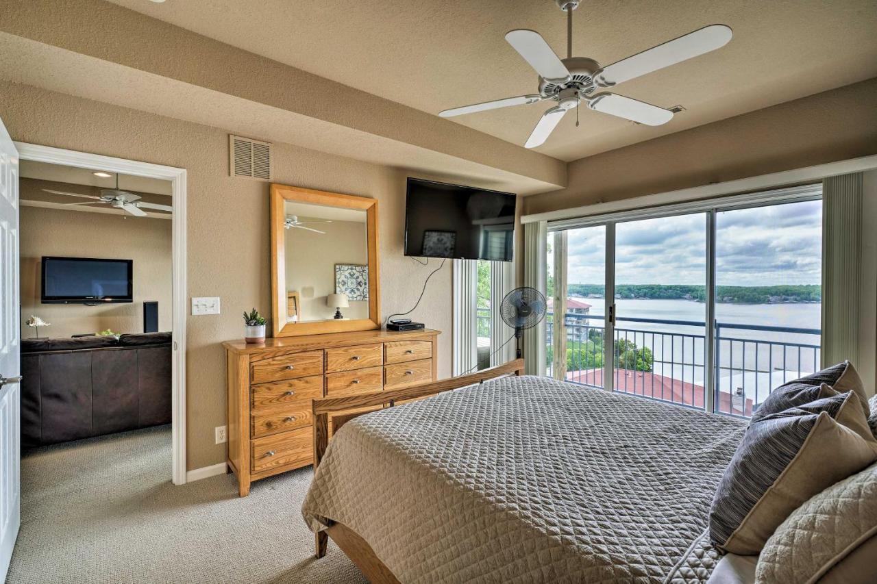 Waterfront Lake Ozark Condo With Deck And Pools Exteriör bild